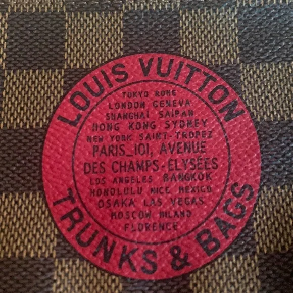 Sold♥️LV Mini Pochette - Limited Edition♥️ - Picture 7 of 12